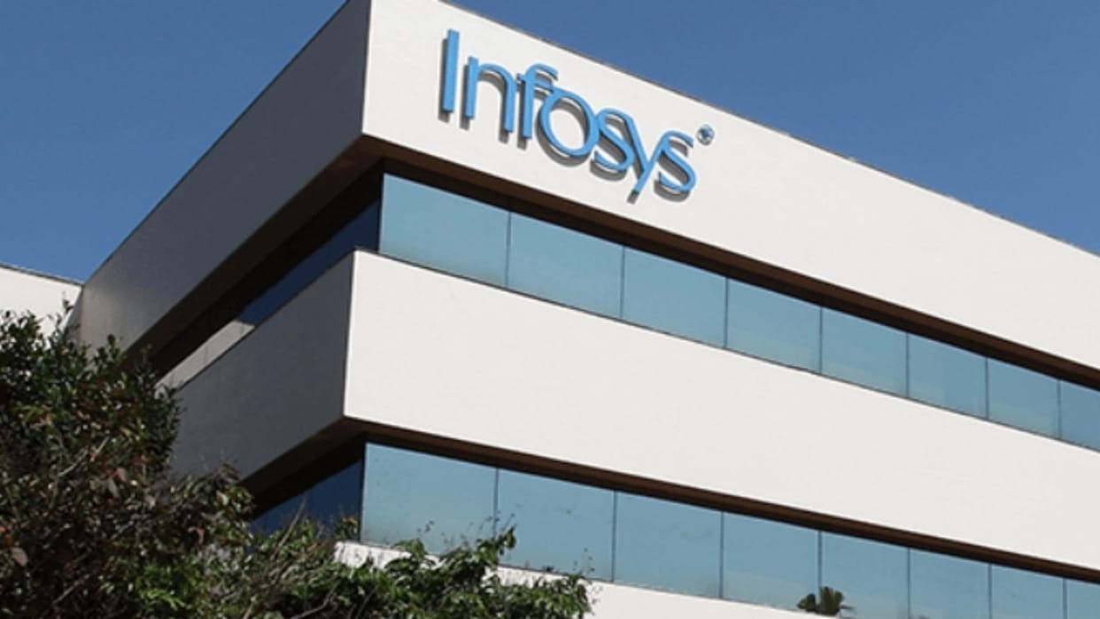 around 80000 employees of Infosys resigned in last quarter of FY 2021 2022 news in Hindi