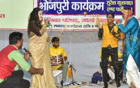 Relia baron piya ko jaye re...