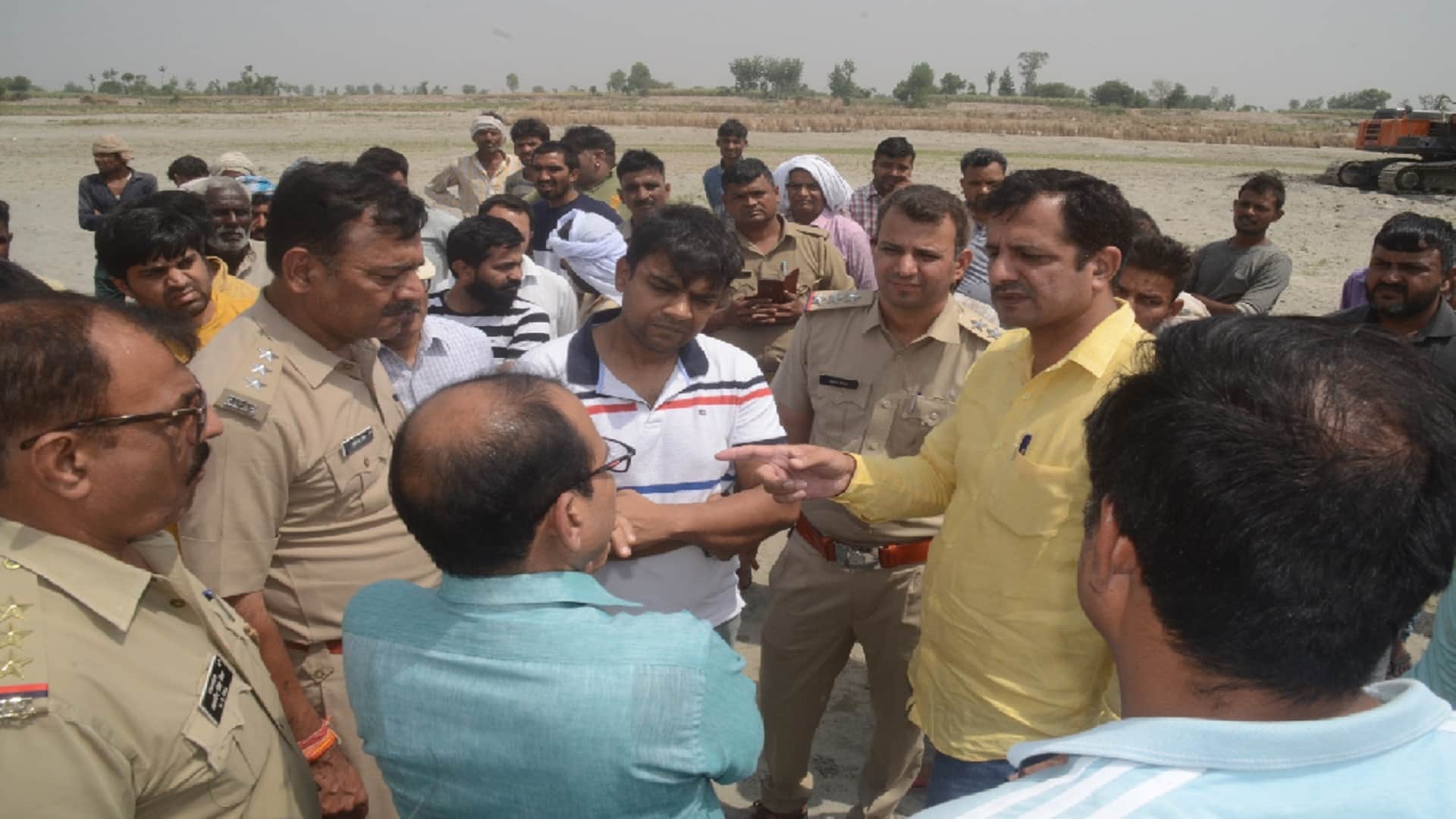 Farmers of Baghpat of Uttar Pradesh and Haryana clash over border dispute, officials have solve this matter