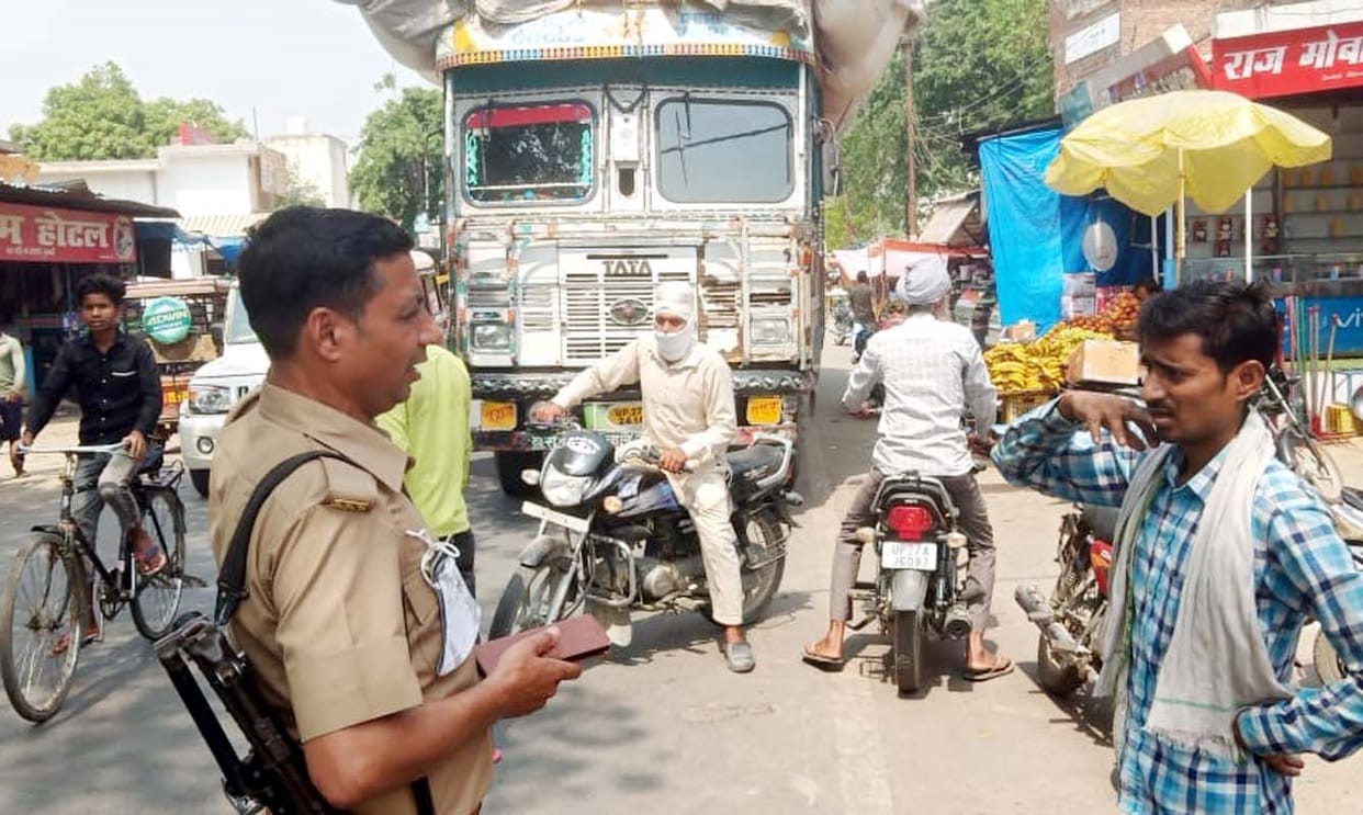 VHP officials caught straw filled trucks, police left