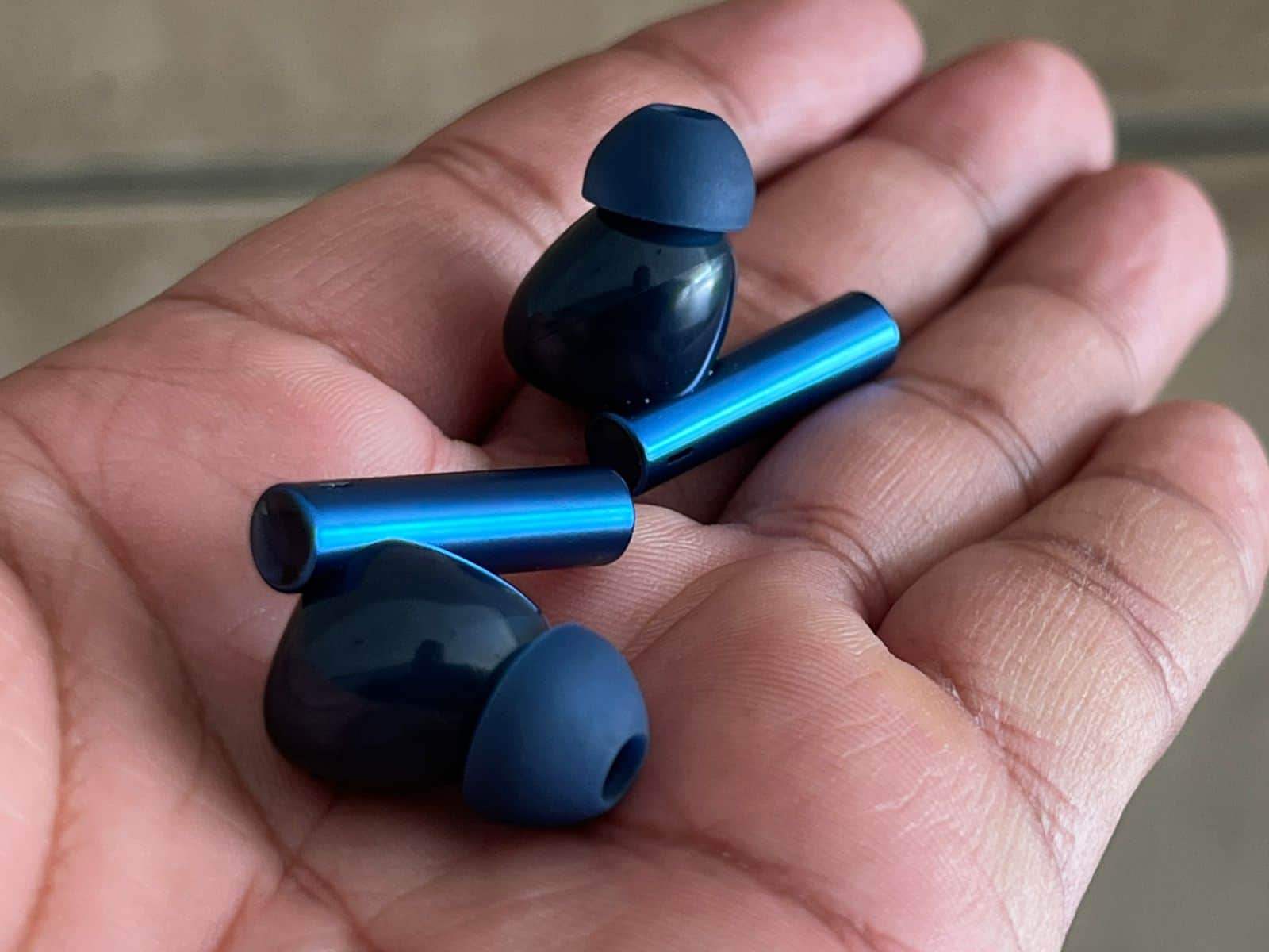 Best Tws Earbuds Under 4000 Anc Support WaterProof Check Earbuds List in Hindi