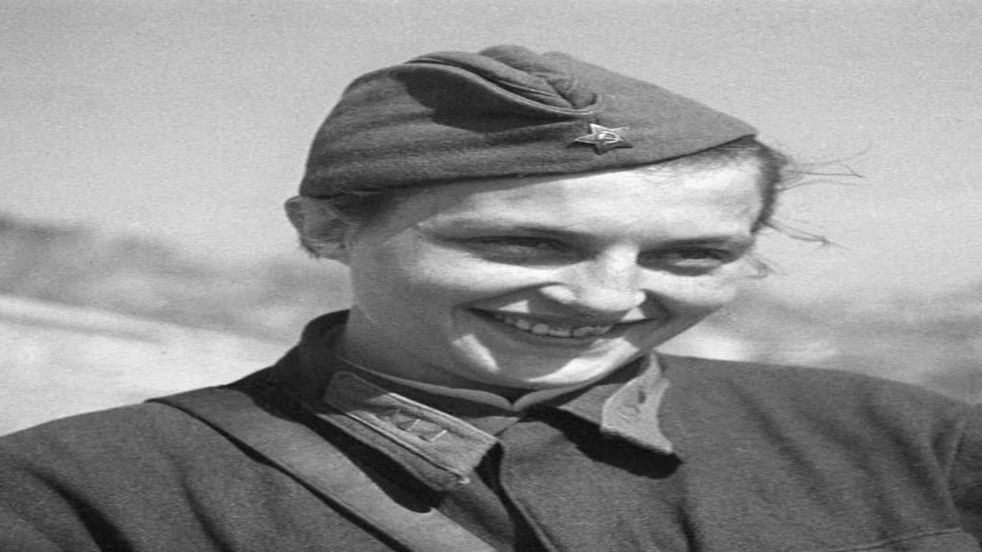 Russian Sniper Woman Killed 309 People By Bullets Know About Her and Death Reason News In Hindi