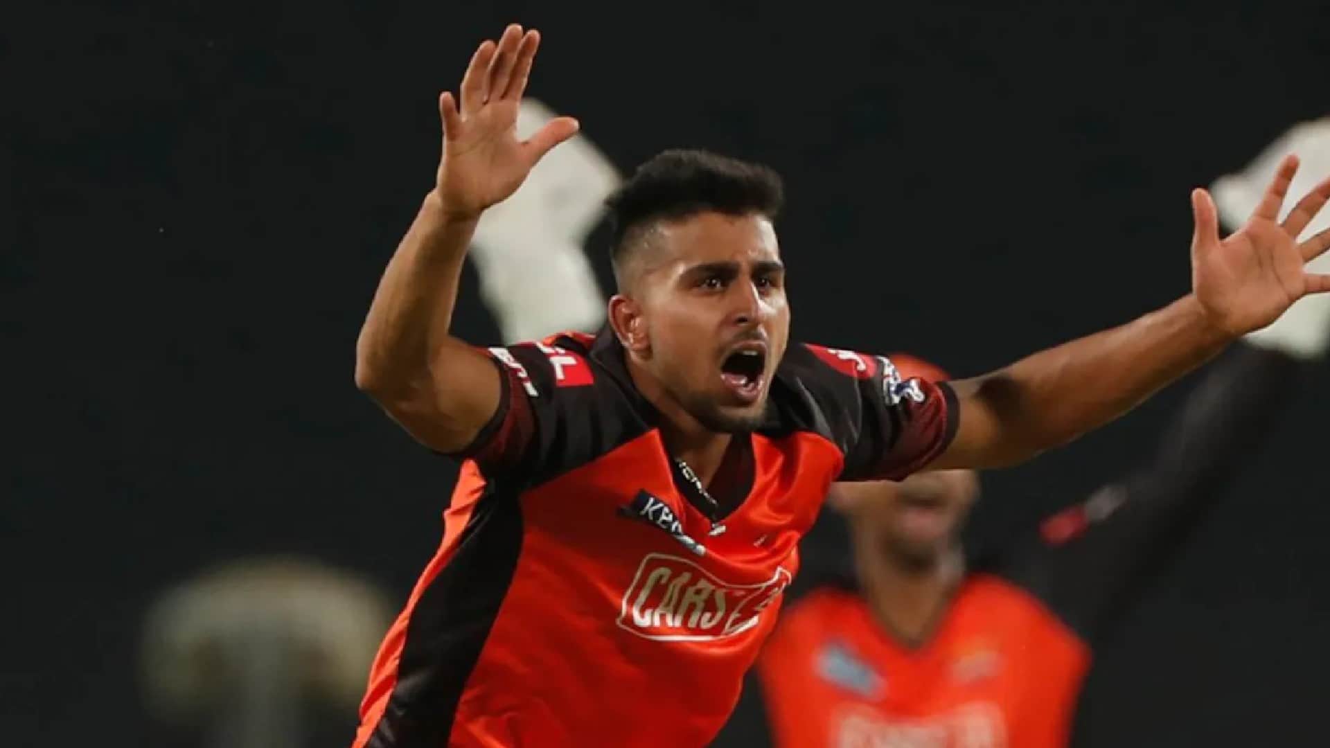 IND vs IRE Umran Malik Father used to set up fruit shop know journey from Kashmir to Team India of sunrisers hyderabad fast bowler