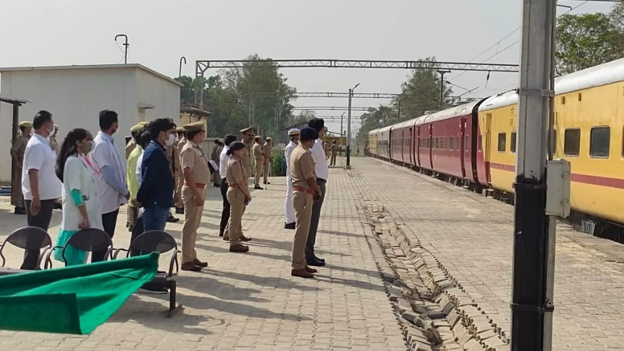 Vice President's special train passed under tight security