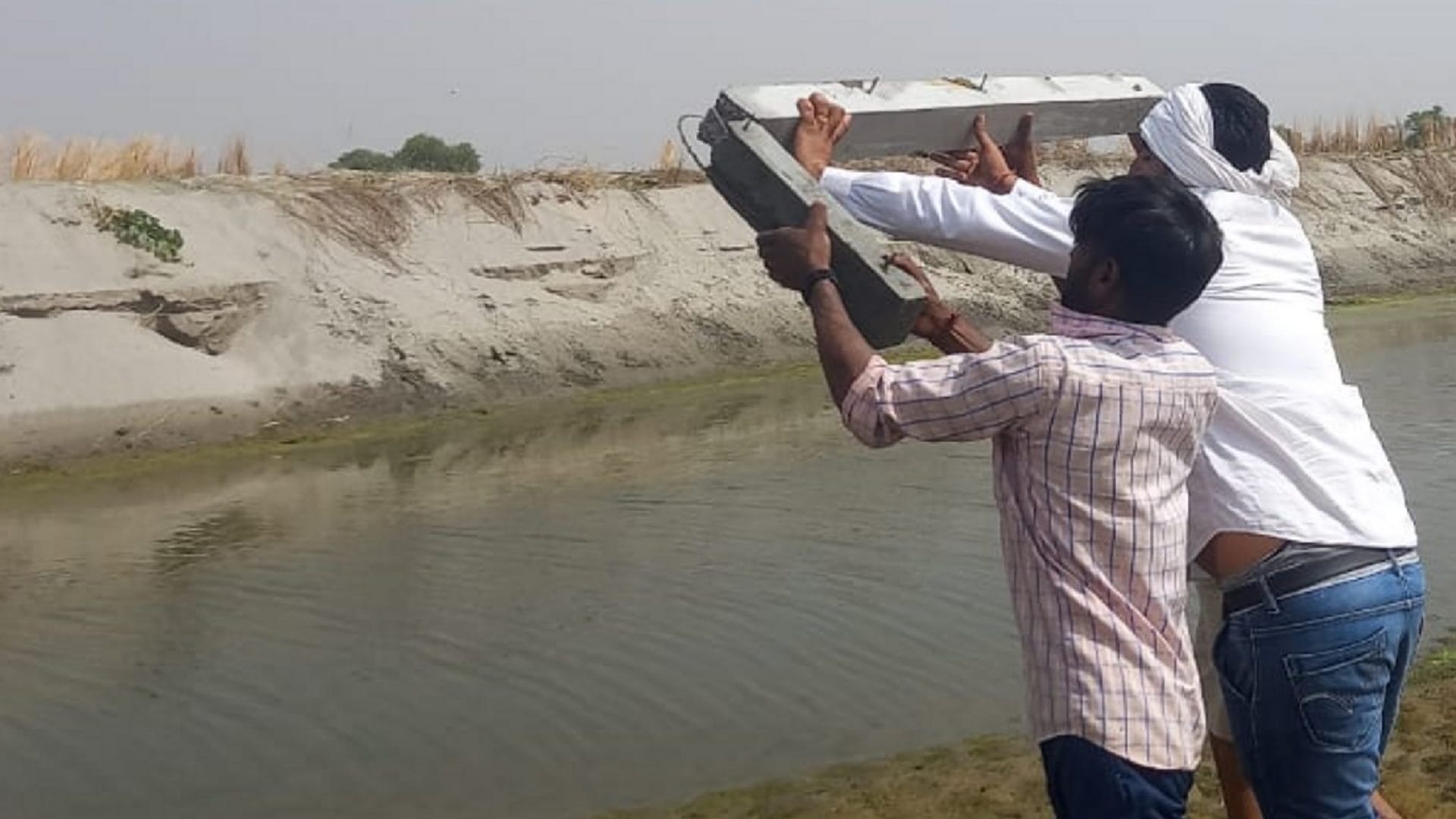 Farmers of Baghpat of Uttar Pradesh and Haryana clash over border dispute, officials have solve this matter