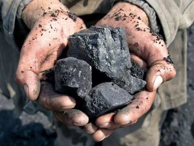 Coal stock decreasing by 10 thousand MT daily in Anpara