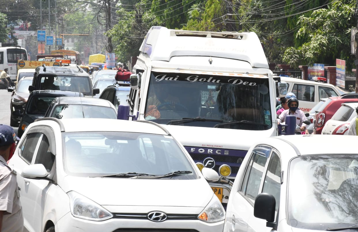 people faced jam in haldwani nainital