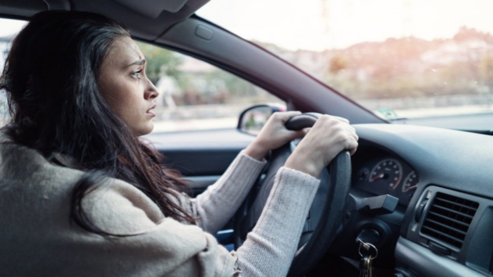 Things to Keep while Driving on Expressways and Highways to Avoid Challan Deduction