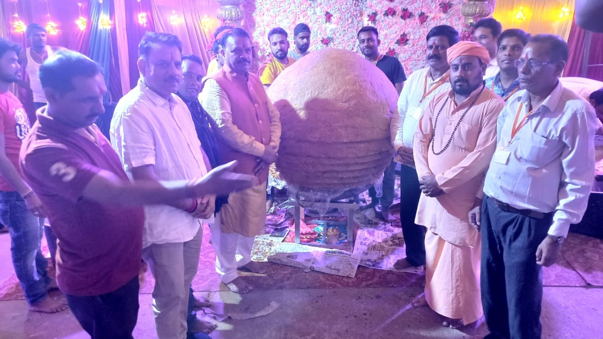 Hanuman Janmotsav 2022: For the first time in Madhya Pradesh, 1 ton Mahaladdu offered to Hanuman ji