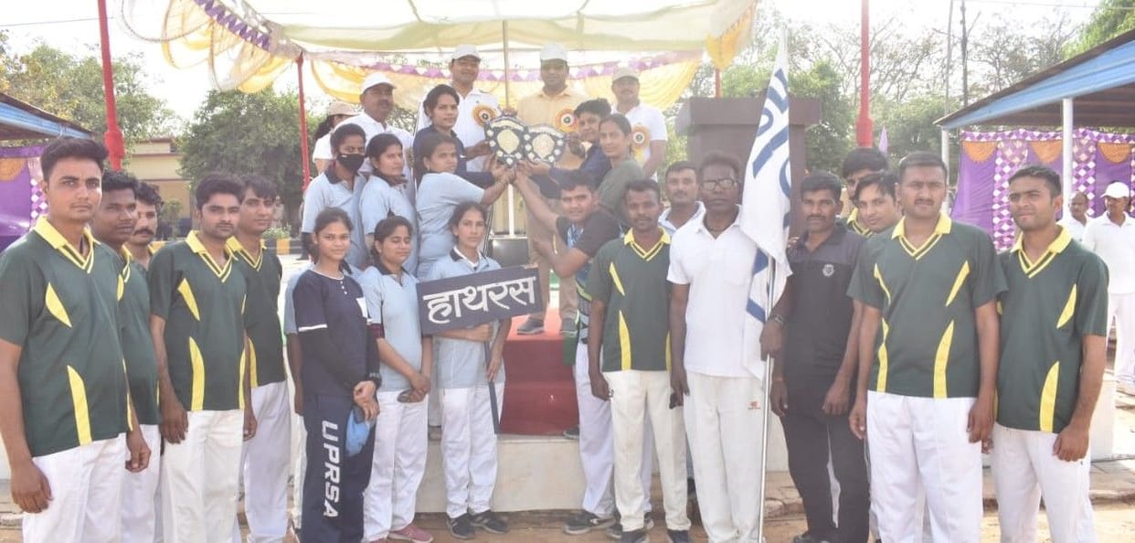 Hathras: Ravi of Mainpuri and Archana of Aligarh got the best athlete shield