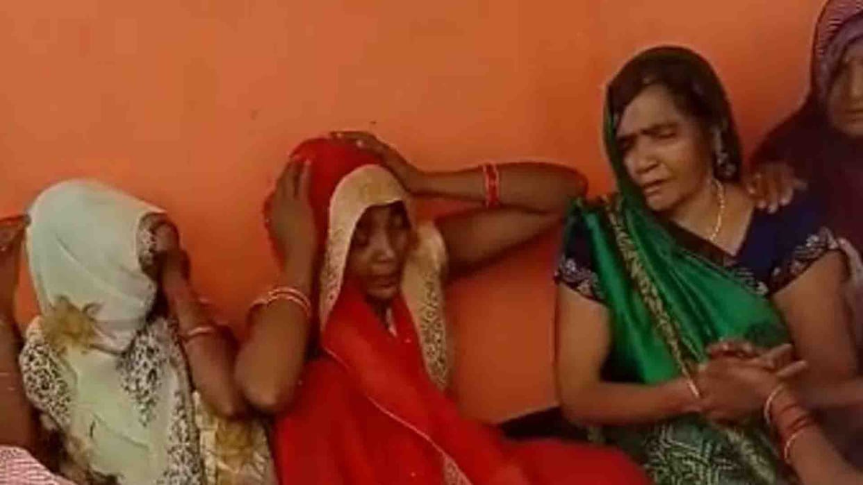 Farrukhabad: Old man murdered with sharp weapon
