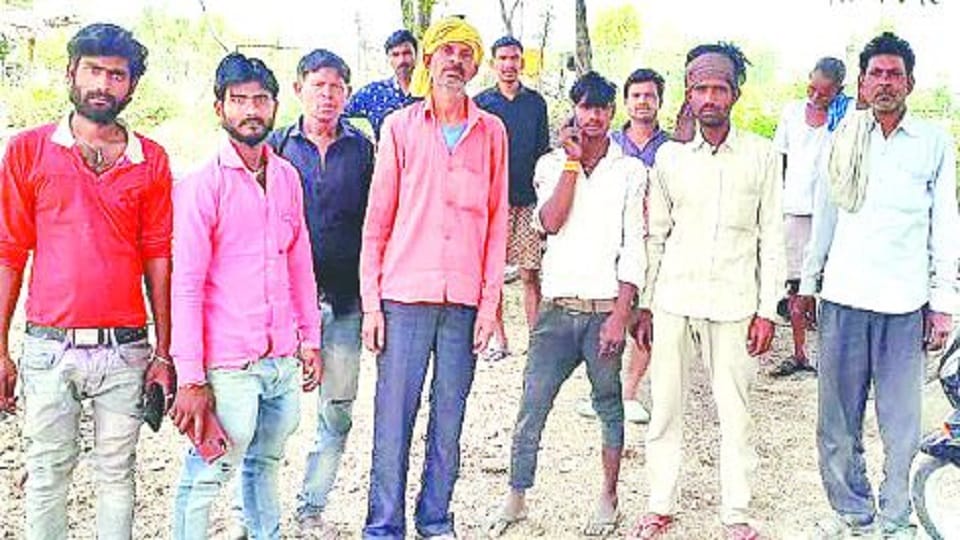 Tractor crushed two brothers during sleeping on brick kiln after accident in Rajasthan dead bodies reached mainpuri