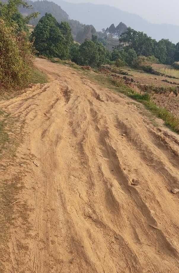 a road Needs Hotmix