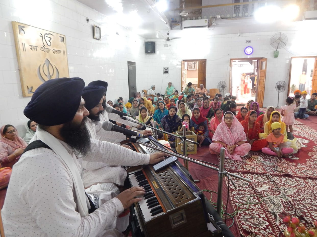 Baisakhi celebrated with pomp in Gurudwara premises