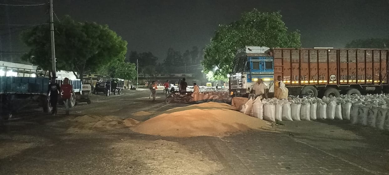 Weather changed, relief from heat, farmers' trouble
