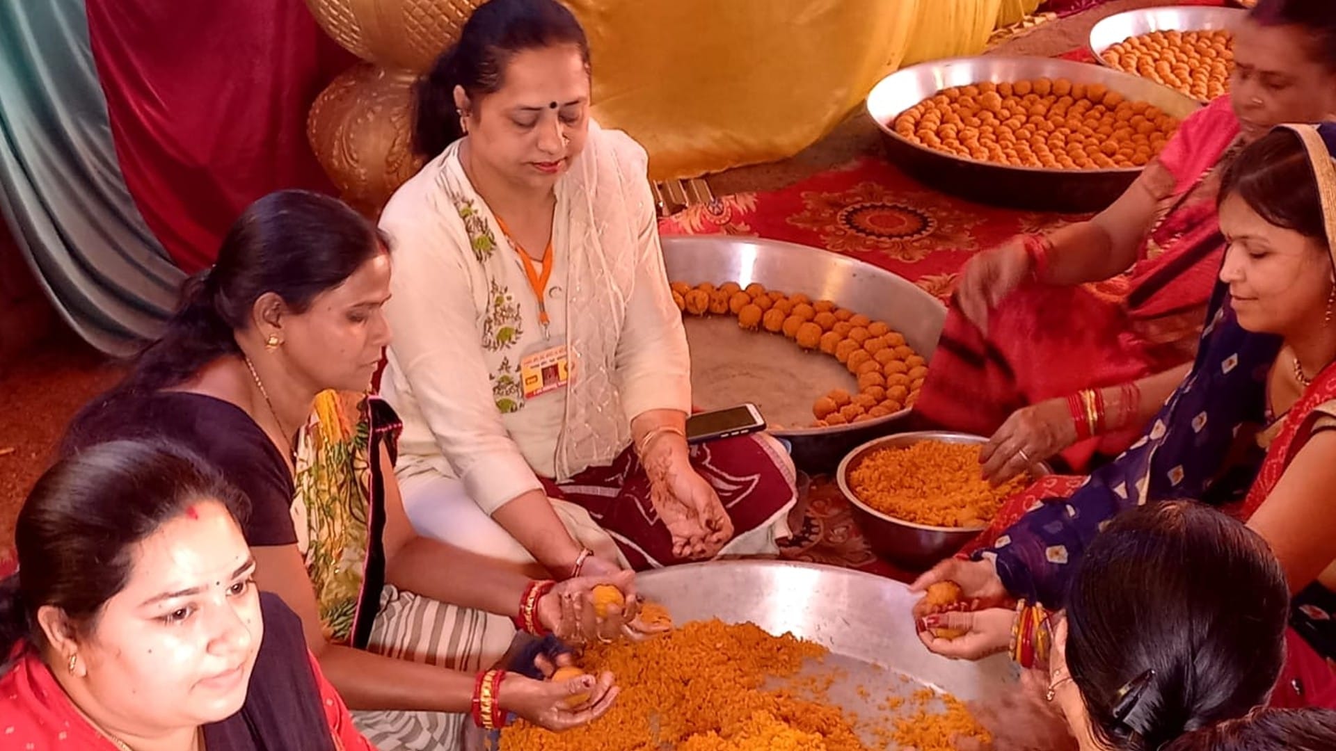 Hanuman Janmotsav 2022: For the first time in Madhya Pradesh, 1 ton Mahaladdu offered to Hanuman ji