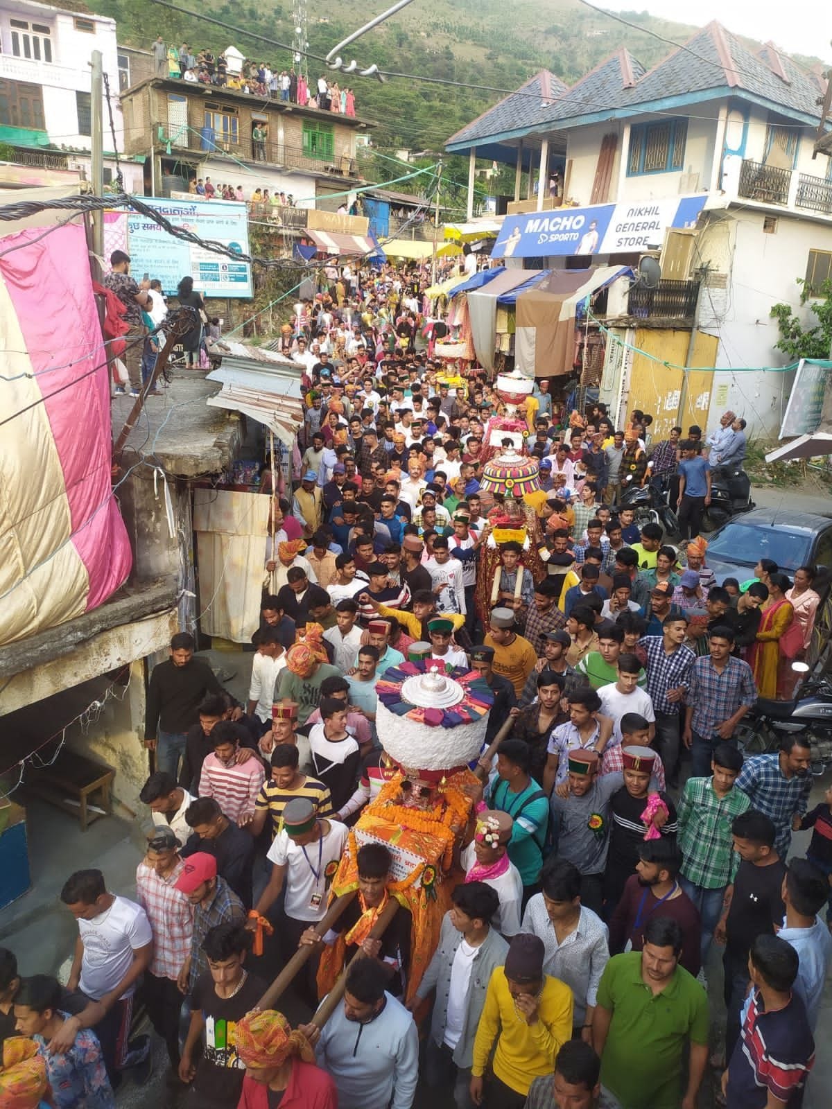 Farmer's fair started with the worship of Brahma, the Sutradhari in Padhar