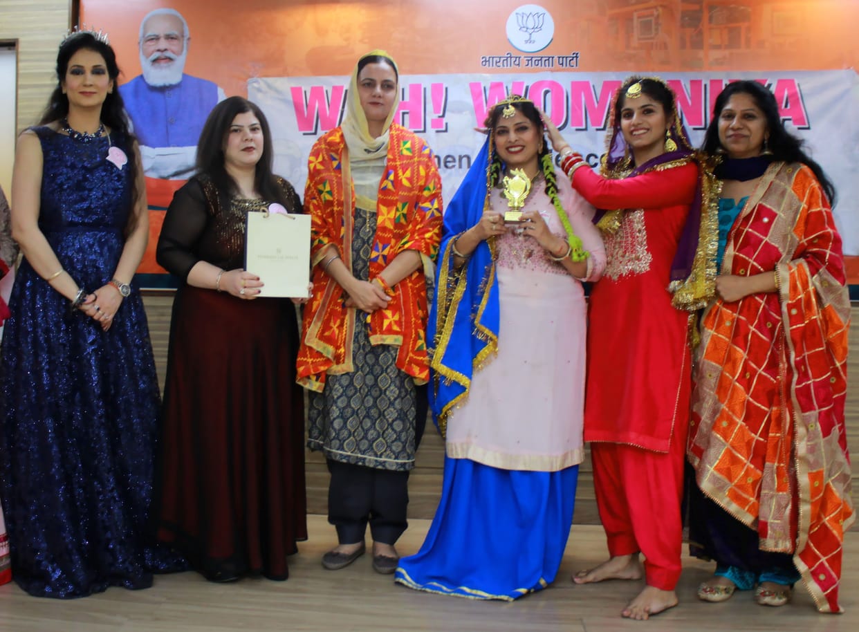 Ladies celebrated by putting Giddha and Bhangra on Baisakhi