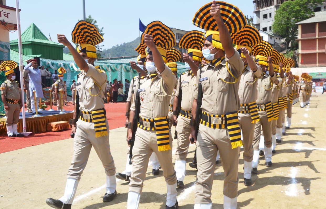 Panchayats and employees honored for doing good work