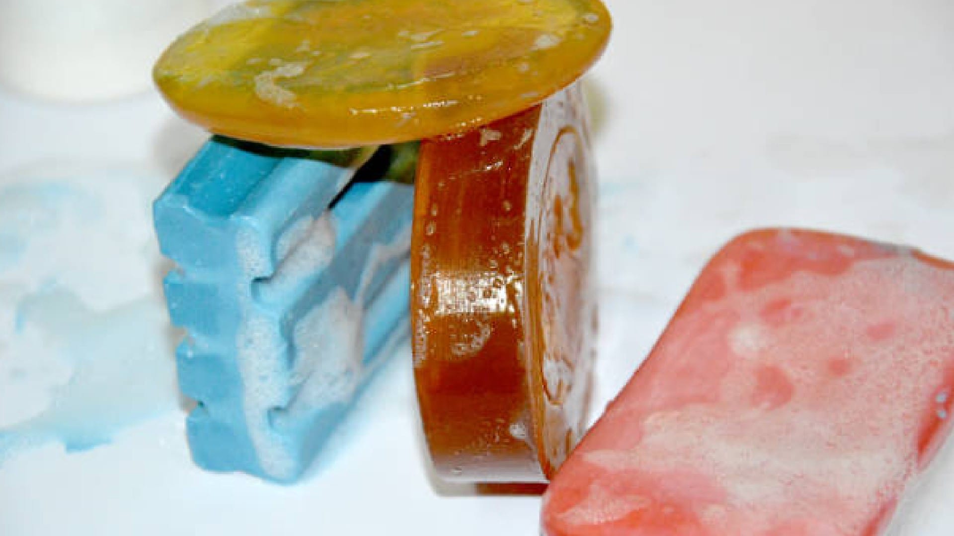 Soaps Fragrance Attracts Mosquitoes According To New Research detail In Hindi