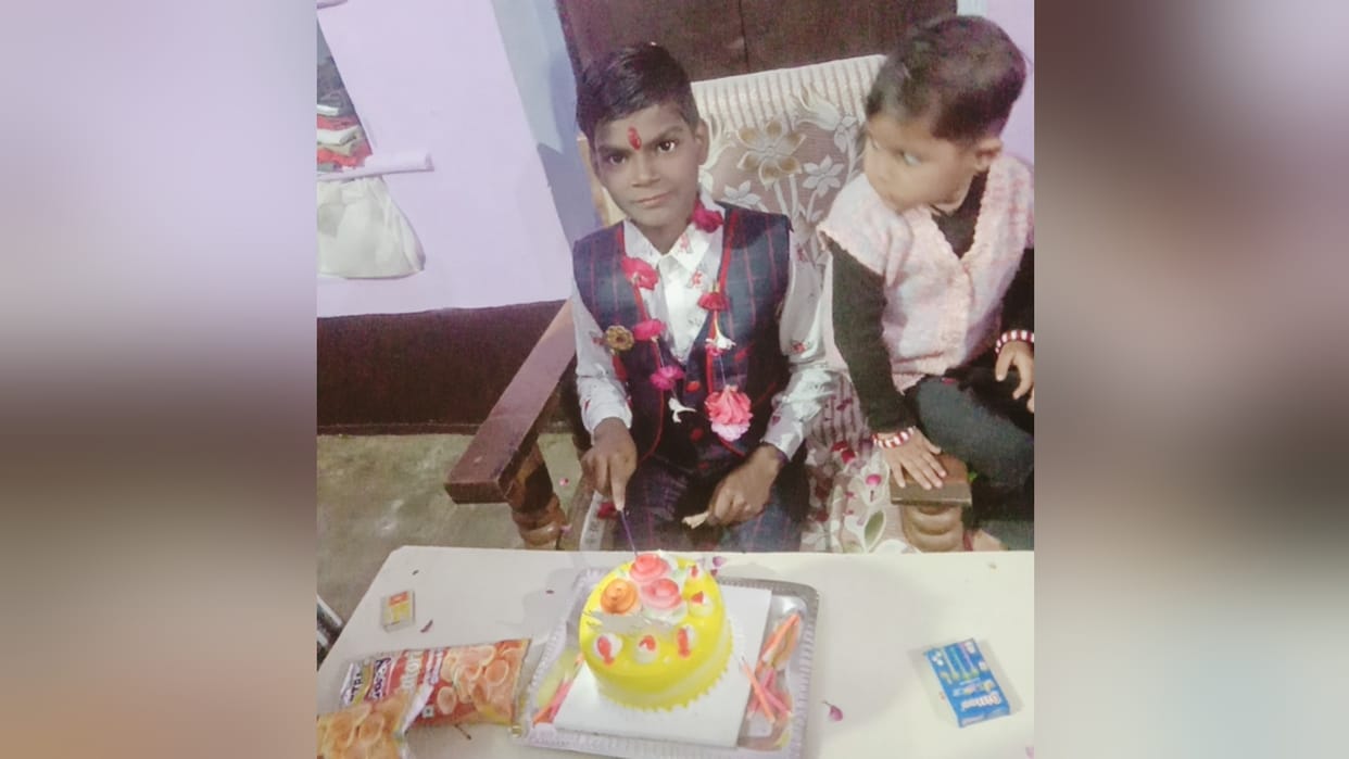 Jhansi 12 year old boy committed suicide reason unknown police probing matter