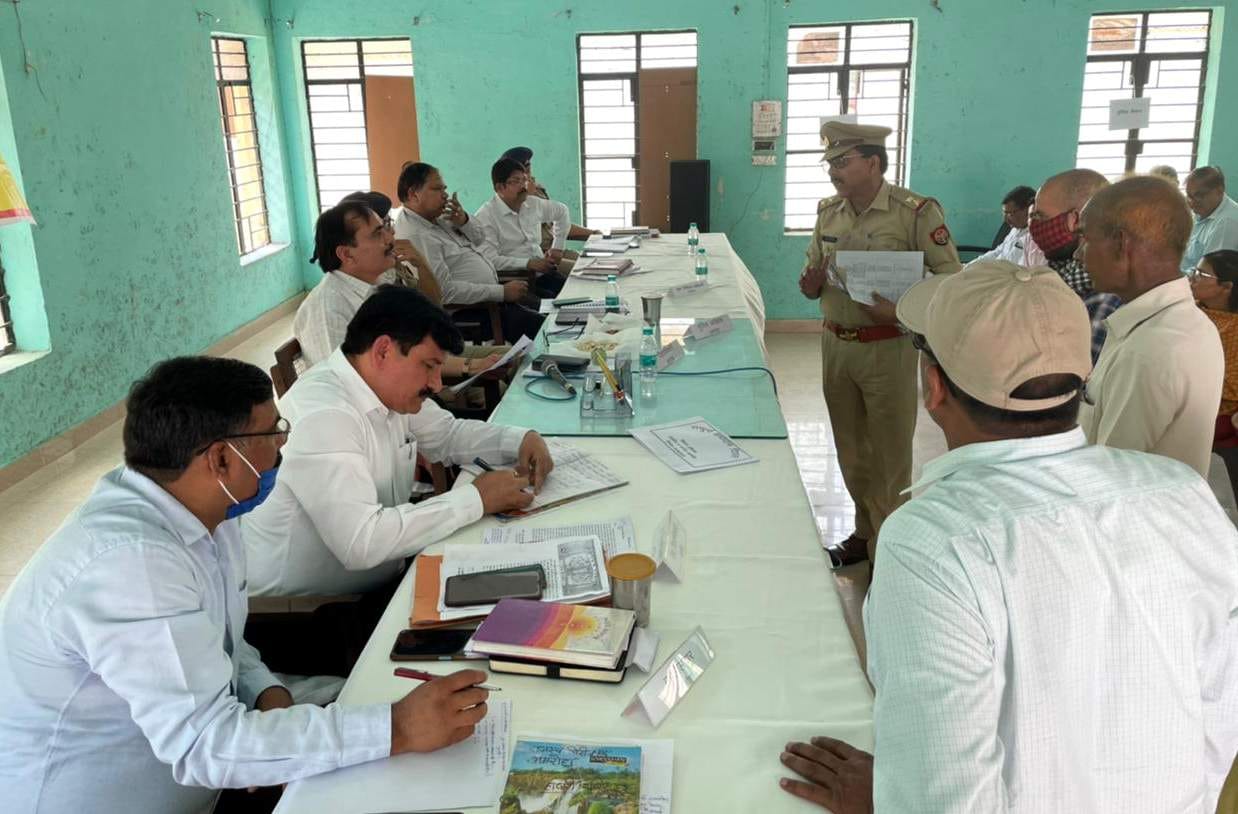 43 complaints came in the entire resolution day, only 9 were resolved