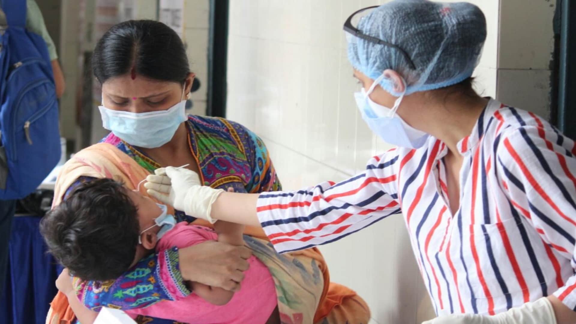 Negative report in Corona test uploaded positive on portal in gorakhpur