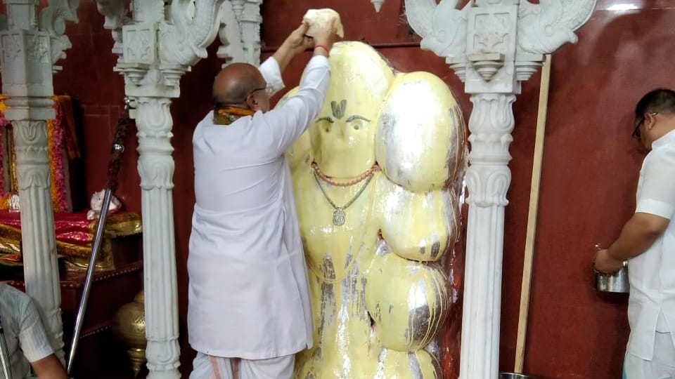 Hanuman Janmotsav celebrated in Ghati Wale Baba Hanuman Mandir Mathura