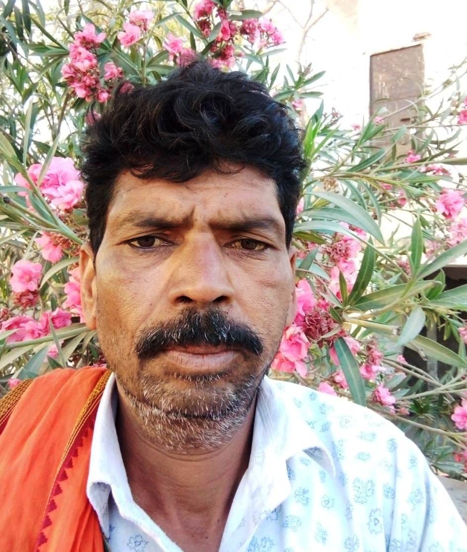 bike raider died by tractor hit
