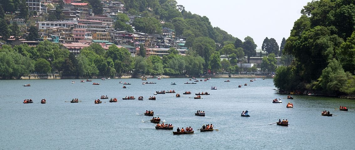 Crowd of Tourism in Nainital
