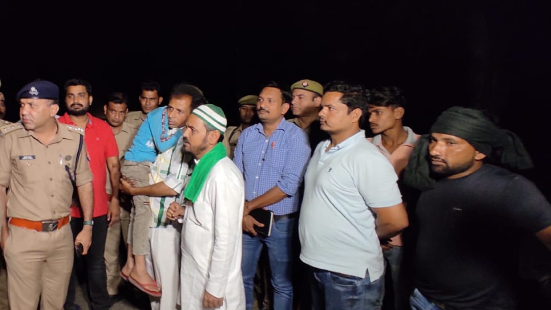 Muzaffarnagar News: Police recovered Zaki safely 10 days after kidnapping, happiness in the family, crooks injured in encounter