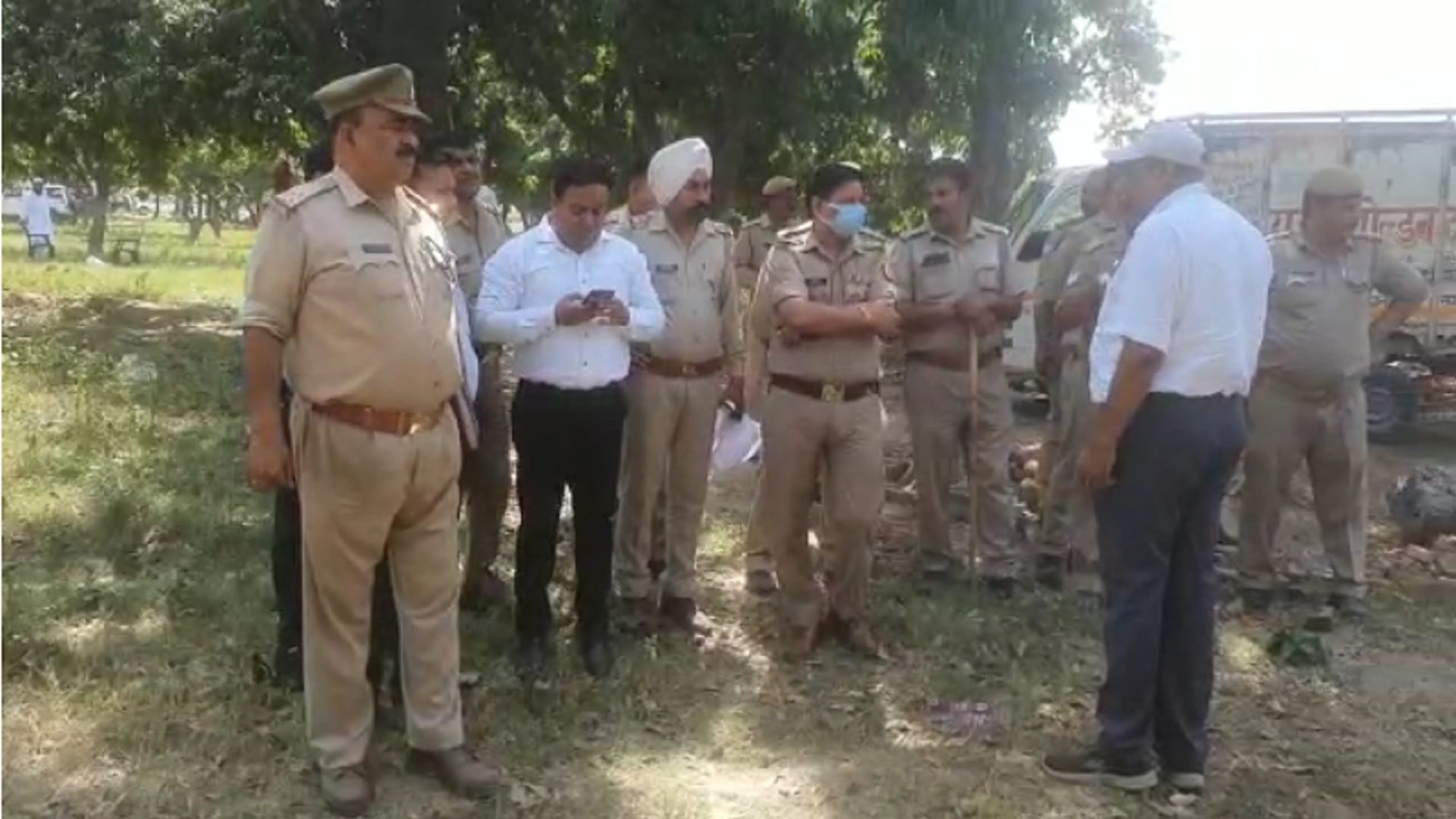 UP News: Land mafia Islam property worth 15 crores seized by officers in Saharanpur, see photos