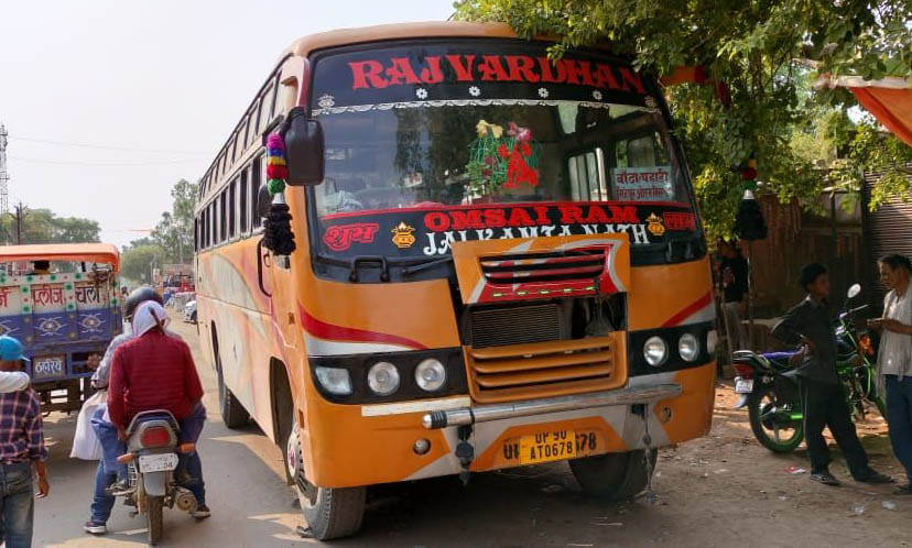 Roadways buses were closed, then private buses looted