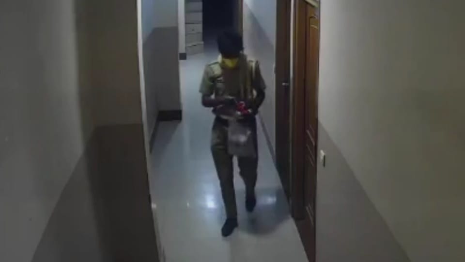 Loot in Hotel of Bathinda