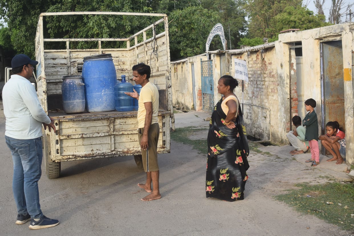 Water famine at railway station, passenger-staff helpless
