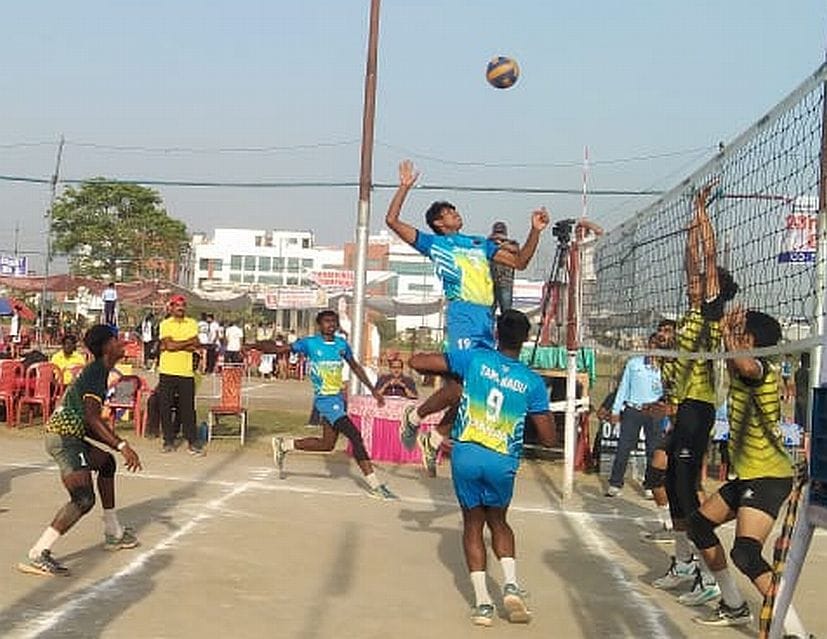Teams will play in semeifinal match.