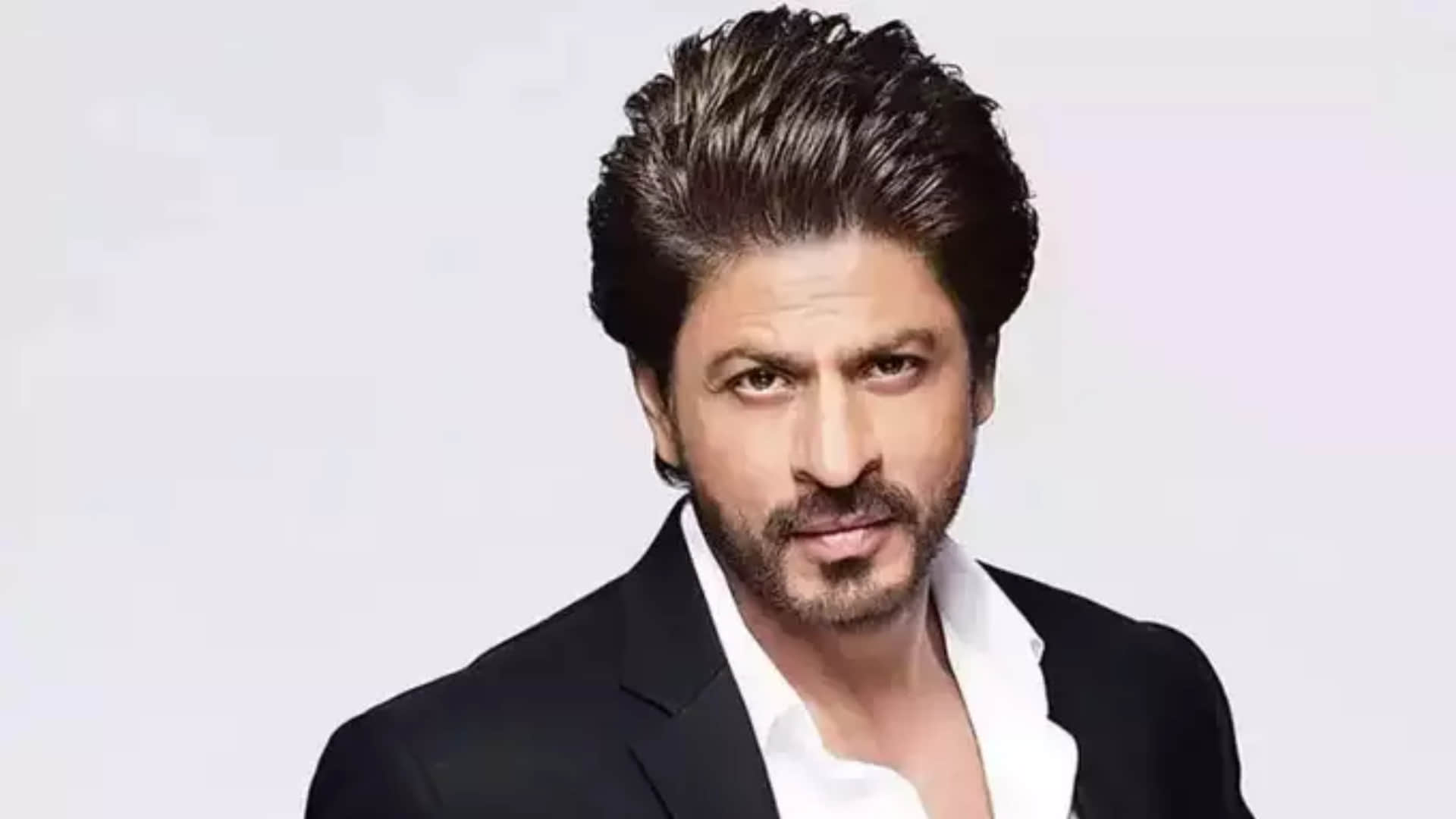 Shah Rukh Khan covered his car with black curtains and arrived at Karan Johar's Party