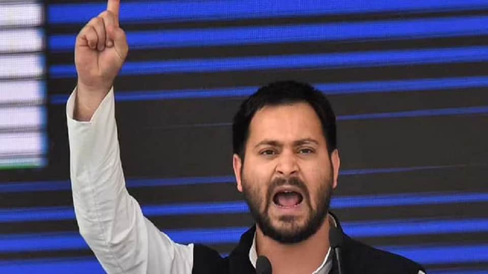 Shaheen Bagh Anti Encroachment Drive MCD Bulldozer Against Encroachment in Delhi