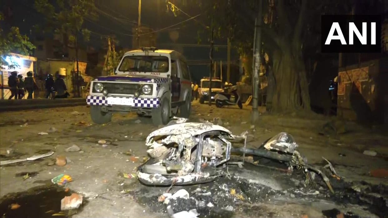 Hanuman Janmotsav Jahangirpuri Ruckus Delhi Stone pelting on Shobha Yatra