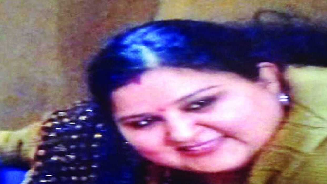 Grocery businessman strangled his wife and son to death in delhi