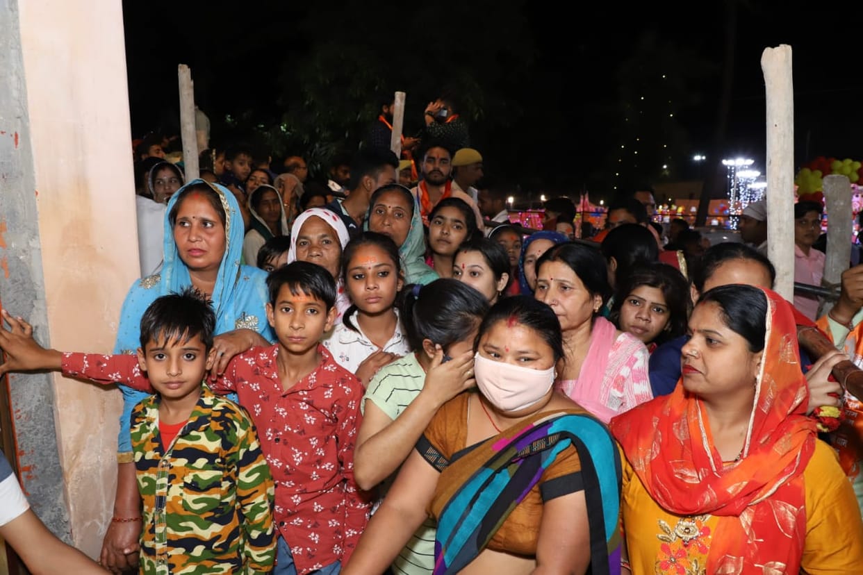 Who is driving the broken car of devotees, my Bajrang Bala