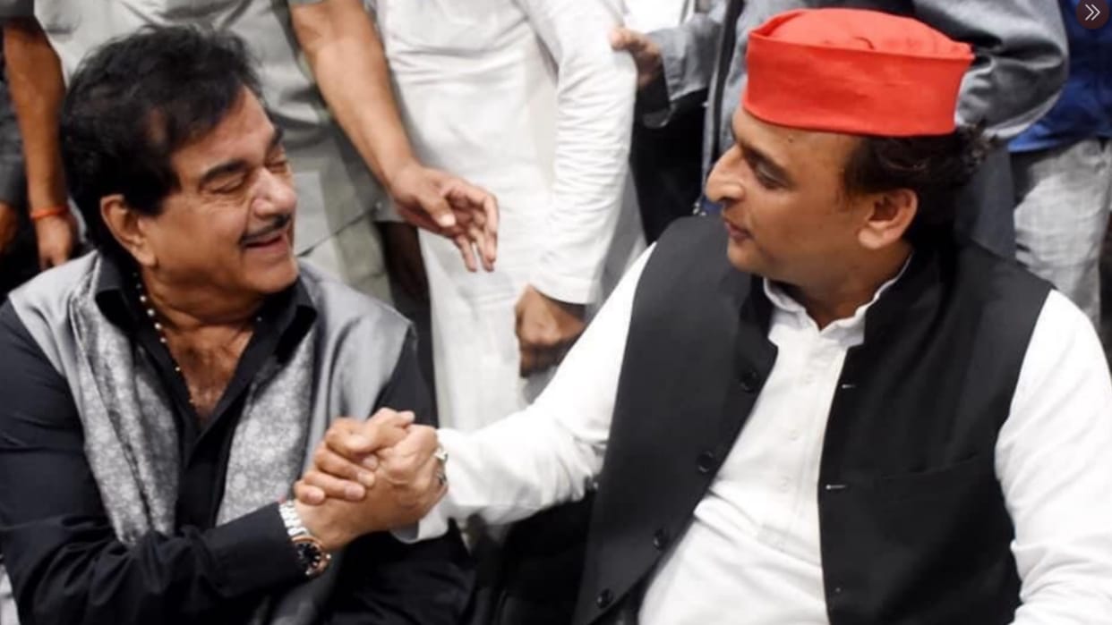 Akhilesh Yadav congratulates Shatrughan Sinha on win in Loksabha bypoll on Asansol seat.
