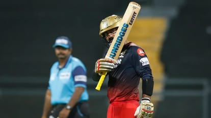 IPL 2022 DC vs RCB Analysis Rishabh Pant big mistake Dinesh Karthik scored 28 runs in Mustafizur Rahman over check why delhi capitals lost