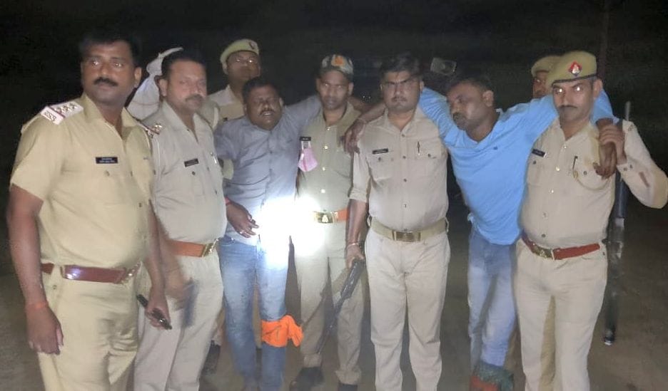 hardoi news,Police caught two miscreants of Kanpur in the encounter
