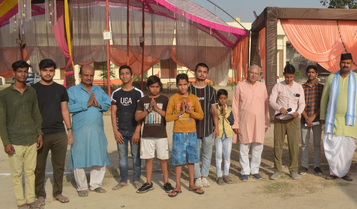 hardoi news,Volunteers gathered in Shakha Sangam