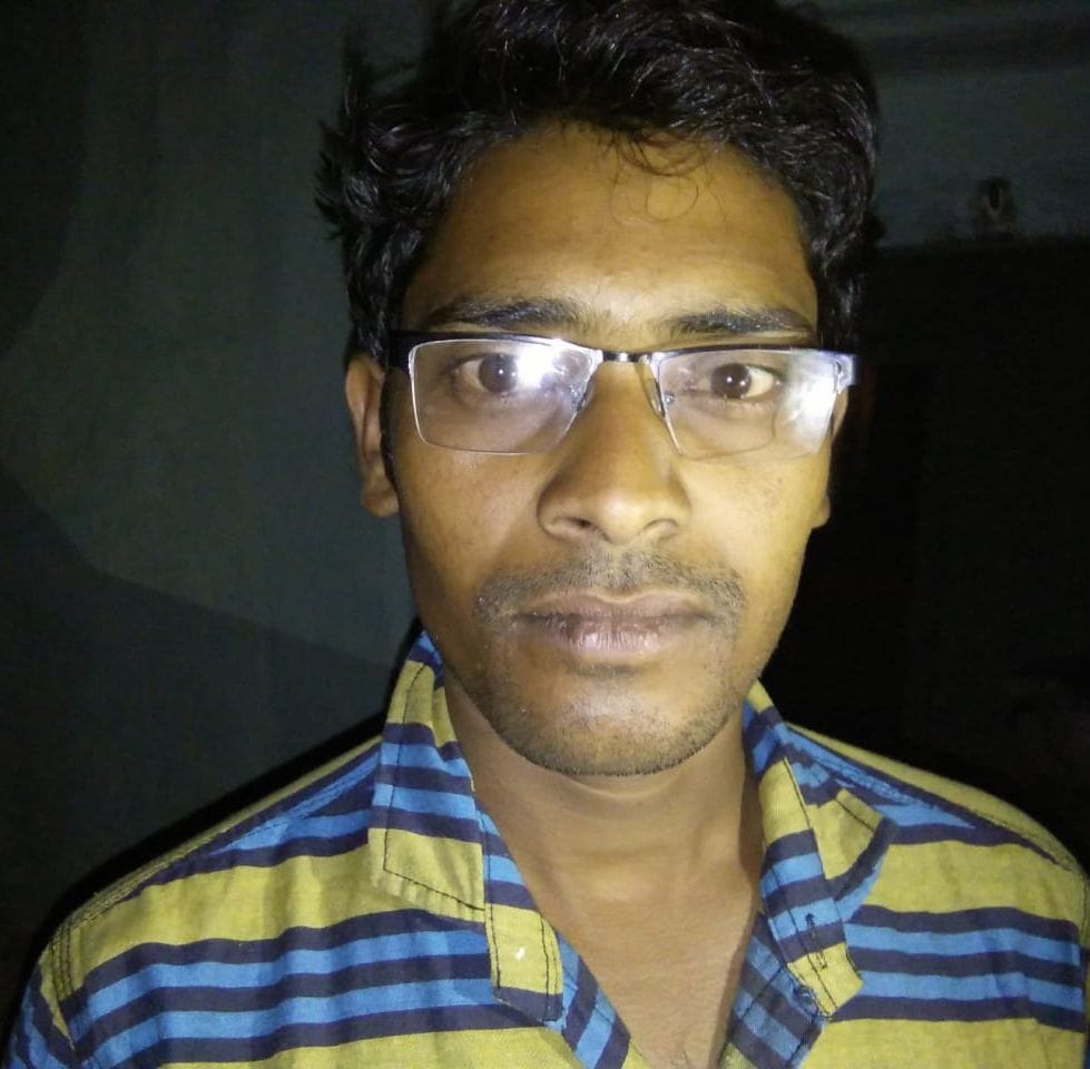 Wife doing wages, husband in Pakistan jail