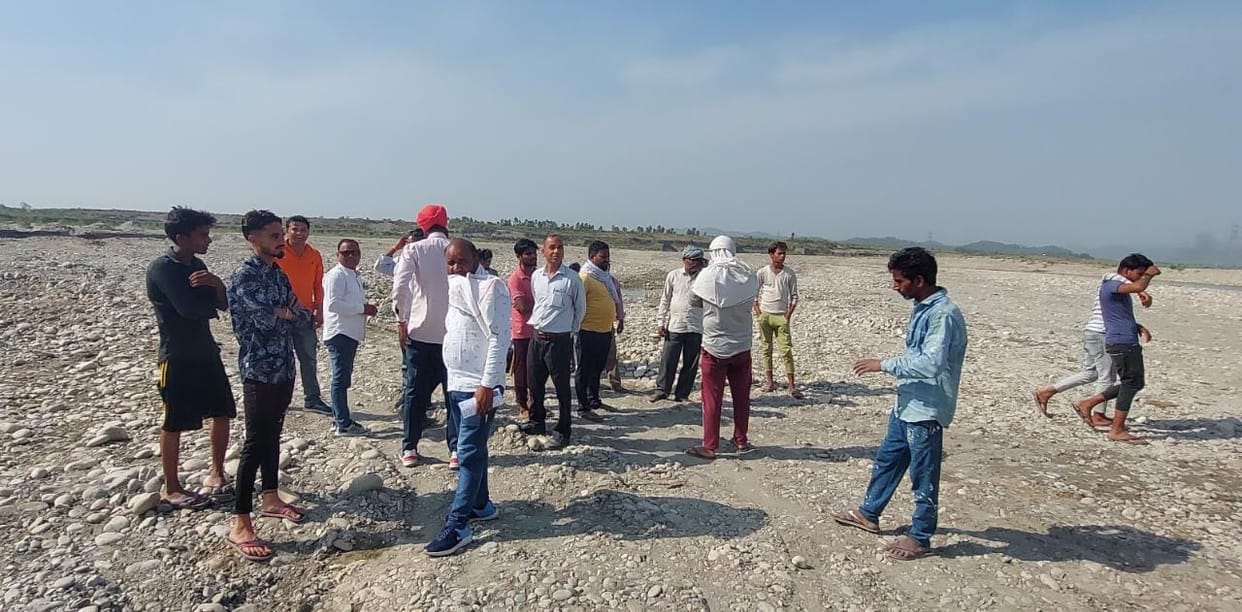 Villagers furious over digging without metering and marking