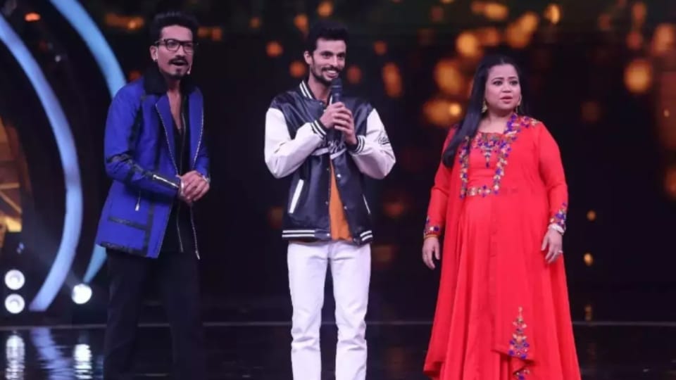 Hunarbaaz Desh Ki Shaan winner Akash Singh gets rs 15 lacs cash Bhagalpur bihar Bhojpuri cinema ravi kishan