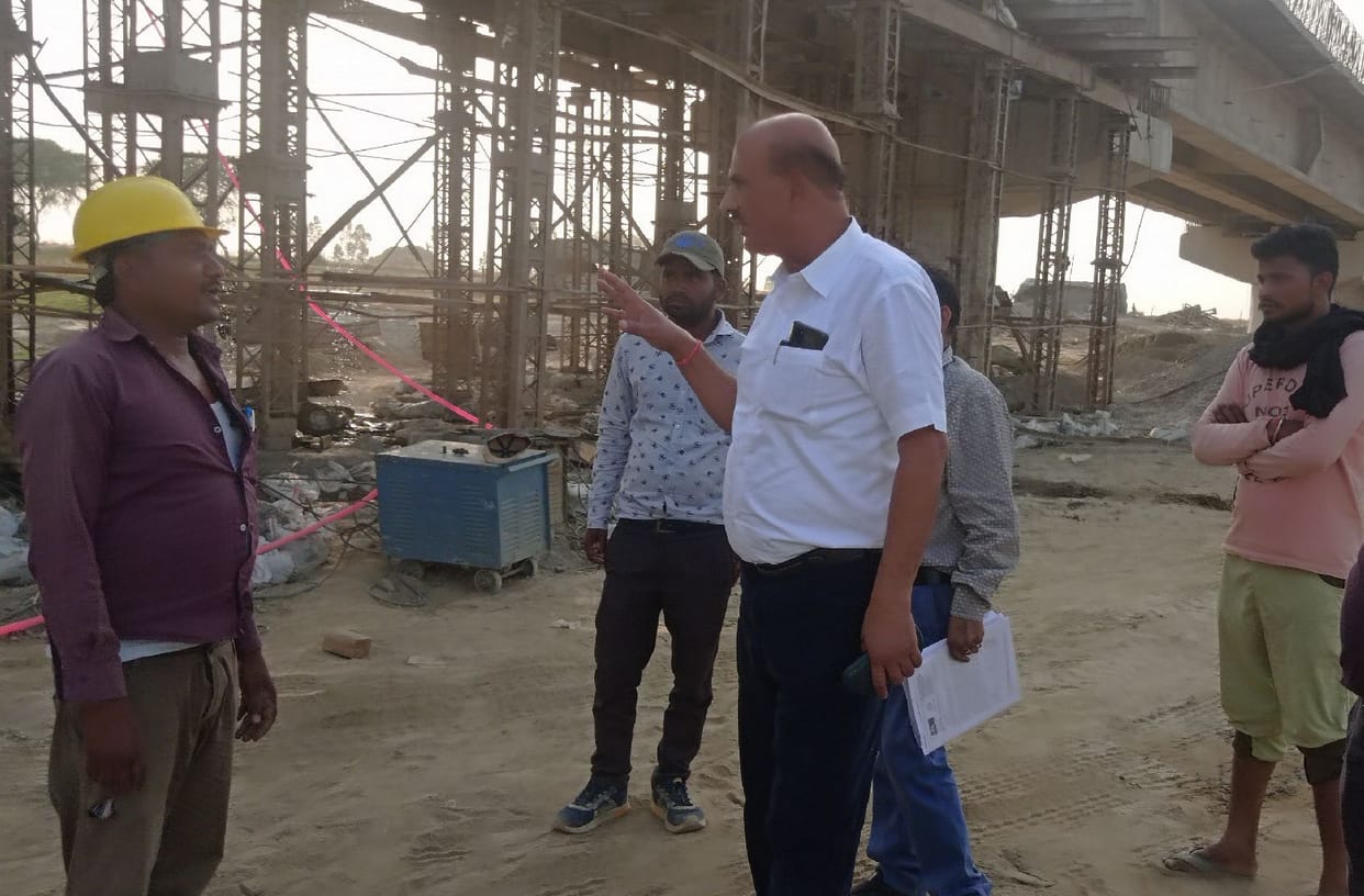 Officials arrived to investigate the theft of bridge construction material