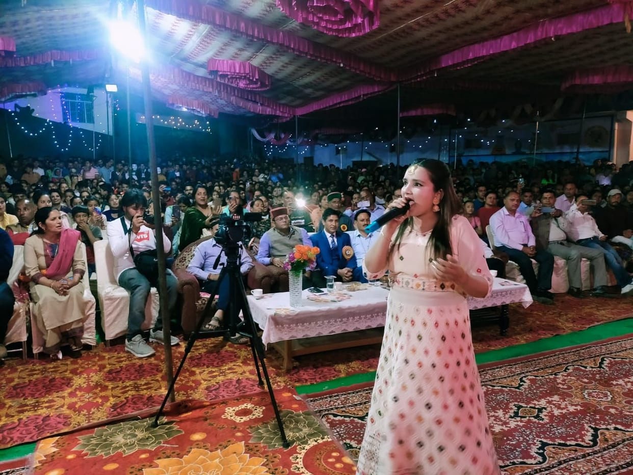 Mamta Bhardwaj and Ramesh Thakur rocked the second cultural evening of Kisan Mela